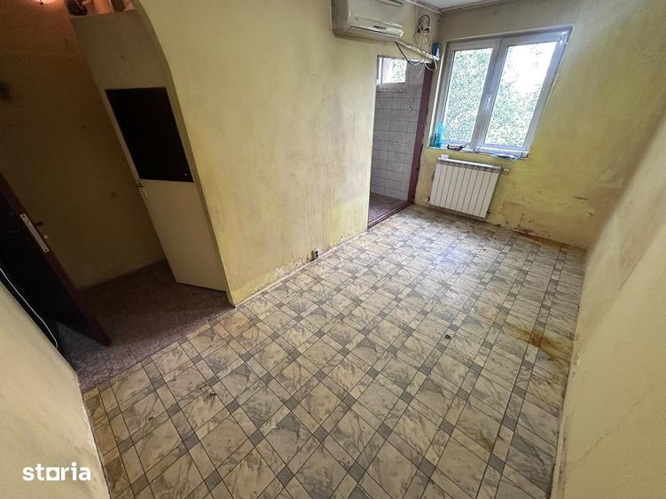Garsoniera 15 mp utili Berceni Sos.Giurgiului Bloc 1983 Anvelopat - 2