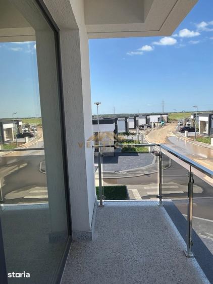 Casă cu 4 camere cu Teren 321 Mp în Snagov