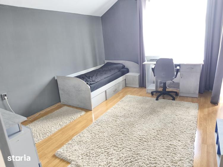 Casă cu 3 camere cu Teren 400 Mp în Acățari