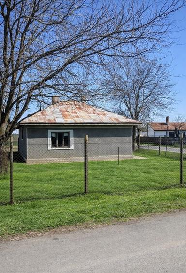 Casă cu 3 camere în Ciulnița