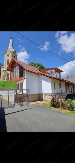Casă cu Teren 100 Mp în Steierdorf