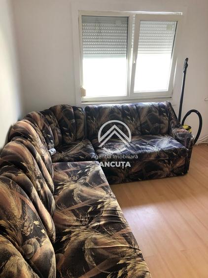 Apartament cu 3 camere semidecomandat în Mănăștur