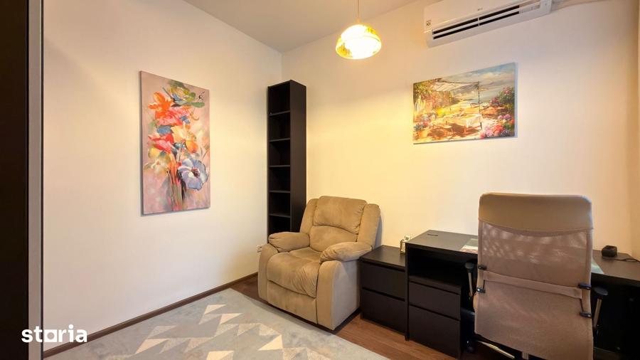 Casă cu 4 camere cu Teren 60 Mp în Central