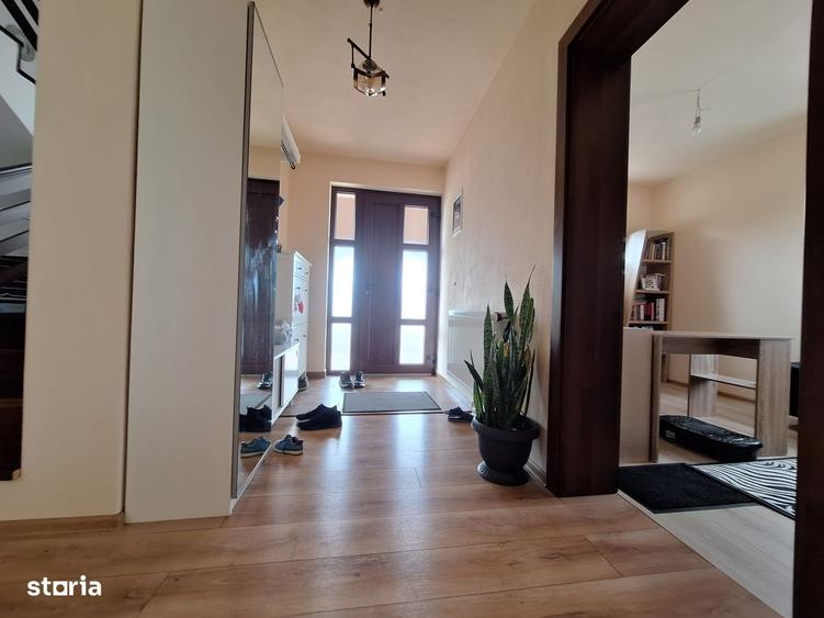 Casa cu 4 dormitoare - 125 mp - spatioasa si bine compartimentata - 6