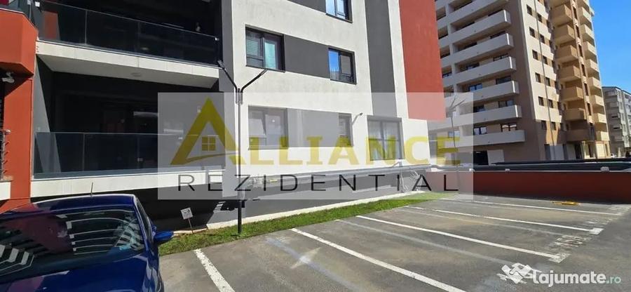 Apartament cu 2 camere decomandat în Apărătorii Patriei