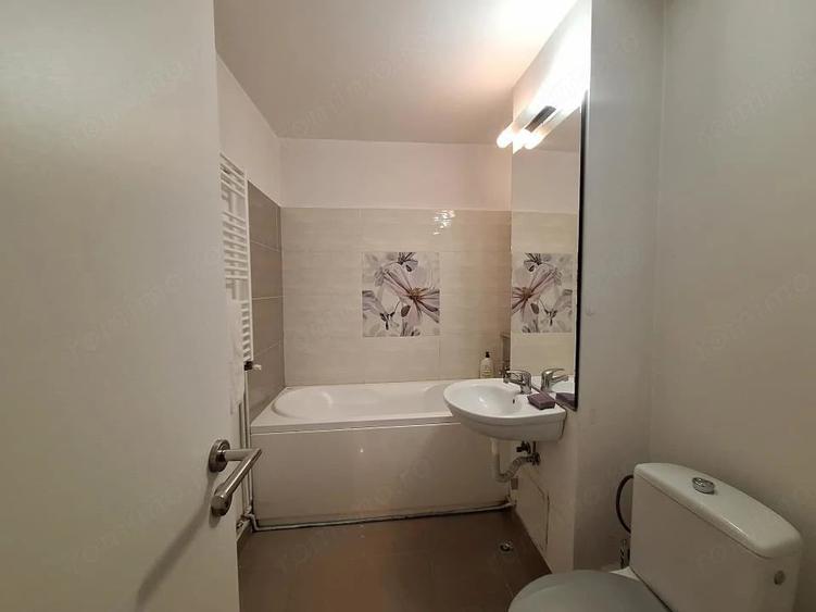 Apartament cu 3 camere decomandat în Dorobanților