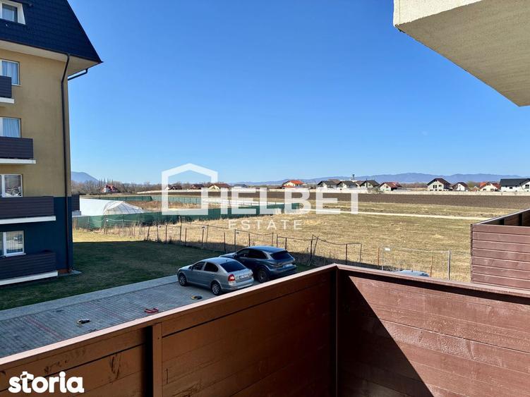 Apartament cu 3 camere decomandat în Sânpetru