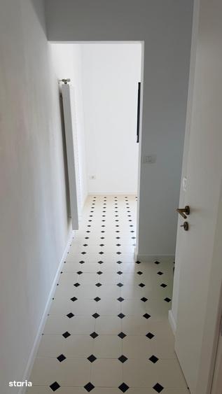 Proprietar vand apartament 2 camere (posibil 3) zona Pia?a Amzei - 8