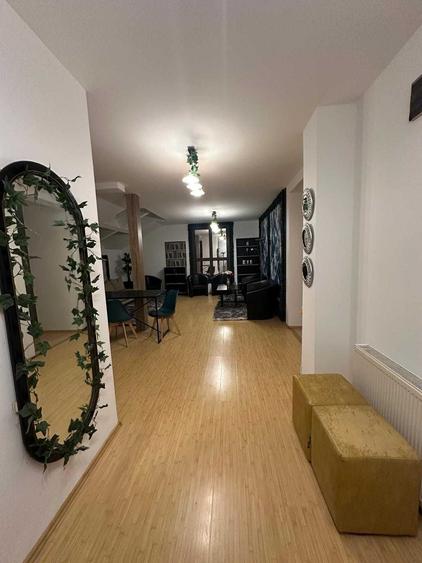 Apartament cu 3 camere decomandat în Ultracentral