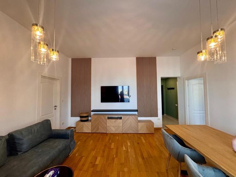 Apartament de vanzare — 3 camere, ultracentral, Bulevardul Nicolae Bălcescu - 4