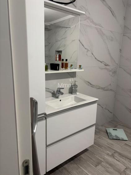 Casă cu 3 camere cu Teren 900 Mp în Central