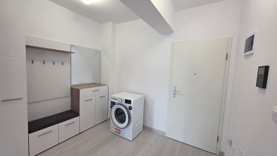 Apartament cu 2 camere decomandat în Avantgarden