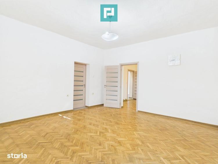 Spațiu comercial, de 74 mp, în Complex Studențesc
