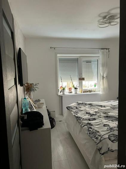 Apartament cu 4 camere în Fetești-Gară