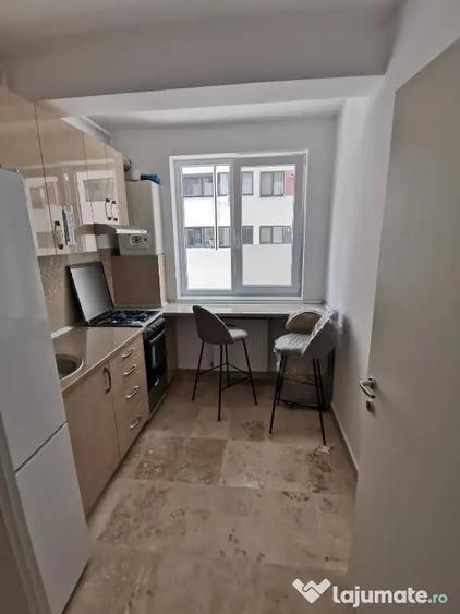 Garsonieră decomandată în Drumul Taberei