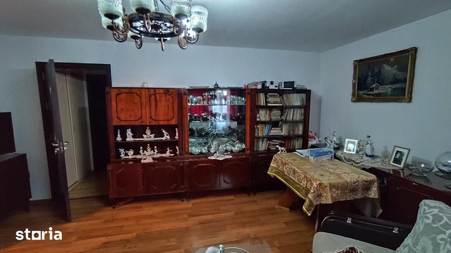 Apartament luminos cu 3 camere | Etaj 1, vedere pe ambele parti - 1