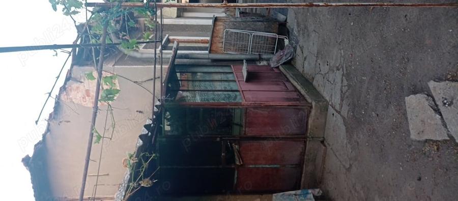 Casă cu 3 camere cu Teren 215 Mp în Central