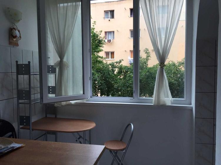 Garsonieră semidecomandată în Noua