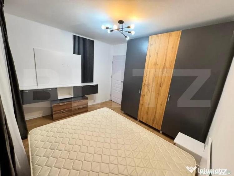 Apartament cu 2 camere decomandat în Rovine