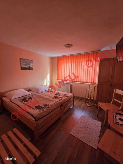 Casă cu 4 camere cu Teren 300 Mp în Central