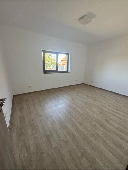 Casă cu Teren 550 Mp în Giarmata