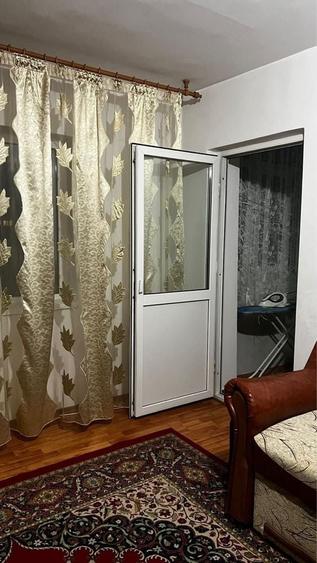 Apartament cu 2 camere decomandat în Rovine