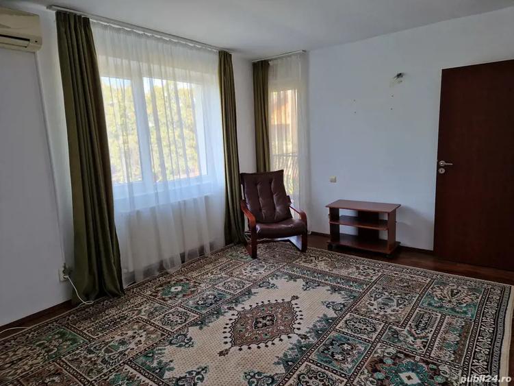 Casă cu 5 camere cu Teren 202 Mp în Giulești