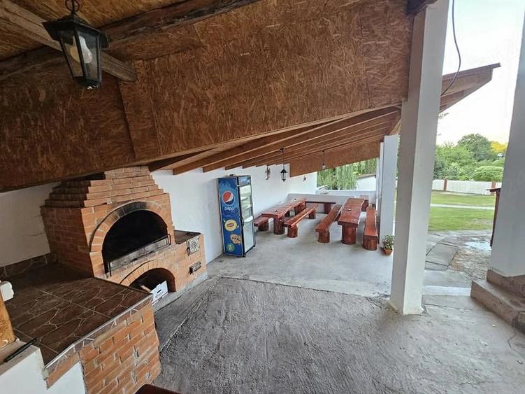 Casă cu 3 camere cu Teren 400 Mp în Breazova