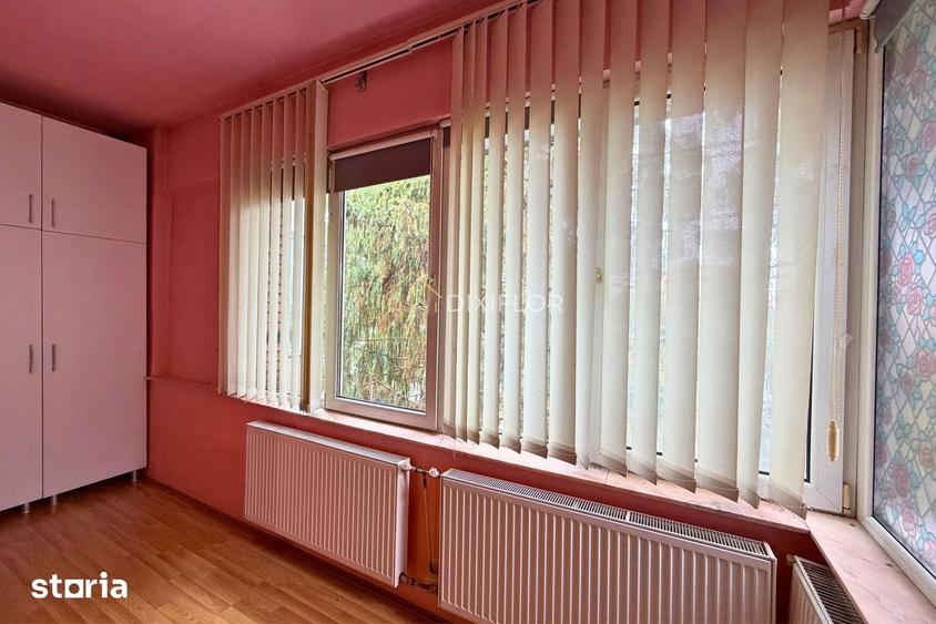 Apartament cu 3 camere decomandat în Dâmbu Pietros