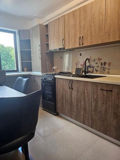 Apartament cu 2 camere nedecomandat în Trivale