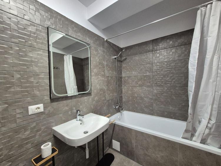 Apartament cu 2 camere decomandat în Bartolomeu