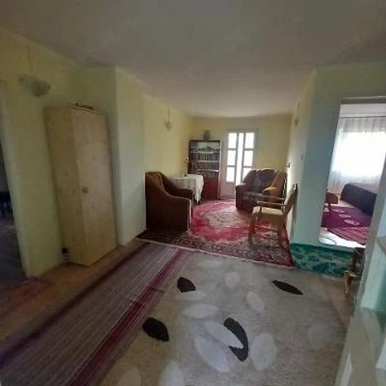 Casă în Baba Ana