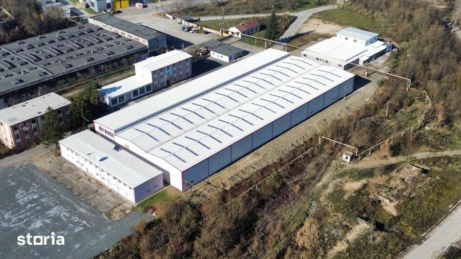 Spațiu comercial, de 900 mp, în Central