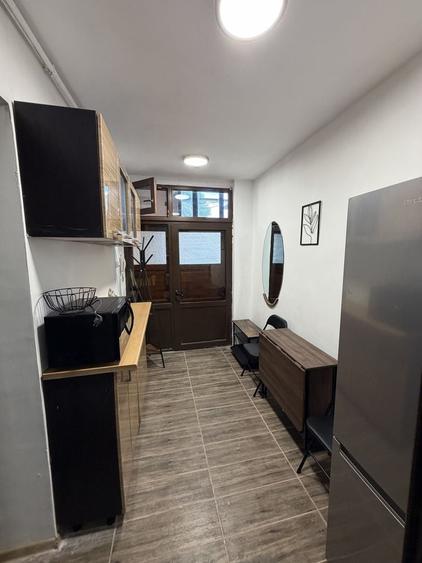 Apartament cu 2 camere semidecomandat în Horea