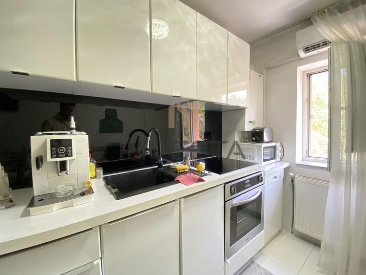 Apartament 3 camere decomandat cu balcon si parcare, zona Gruia - 5