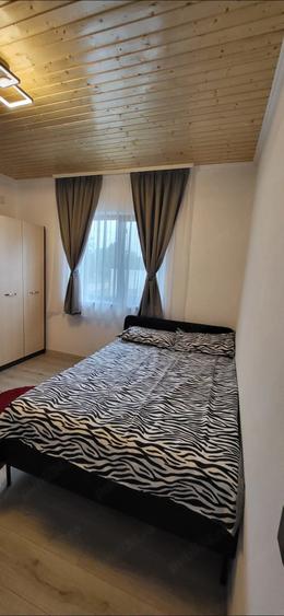 Casă cu 4 camere cu Teren 1000 Mp în Remuș