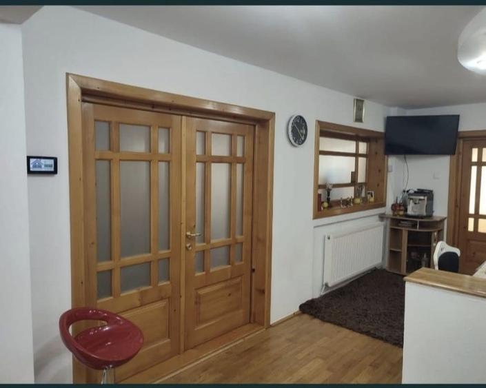 Apartament cu 4 camere decomandat în Ultracentral
