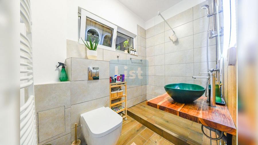 Duplex cu 4 camere cu Canalizare în Florești