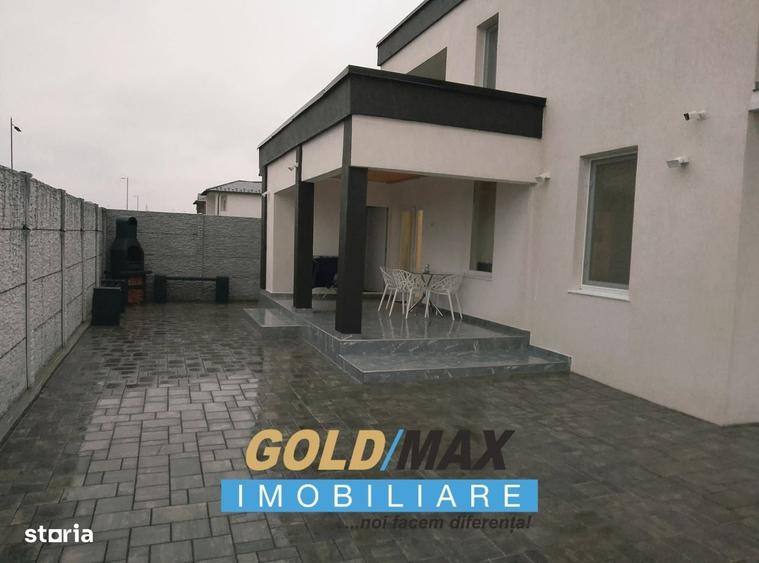 Casă cu 4 camere cu Teren 300 Mp în Bradu