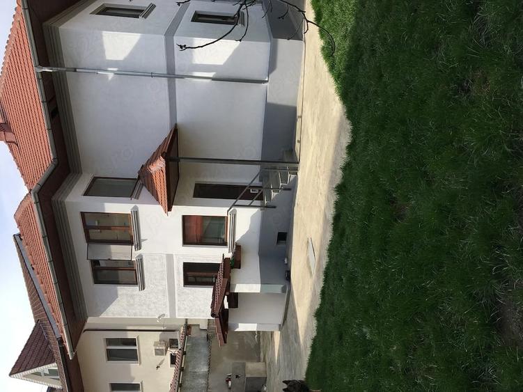 Casă cu 5 camere cu Teren 600 Mp în Ultracentral