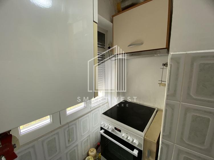 Apartament cu 3 camere, mobilat în Micro 14