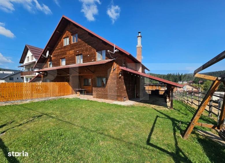Casă cu 4 camere în Tău