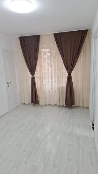 Apartament cu 2 camere semidecomandat în Șagului