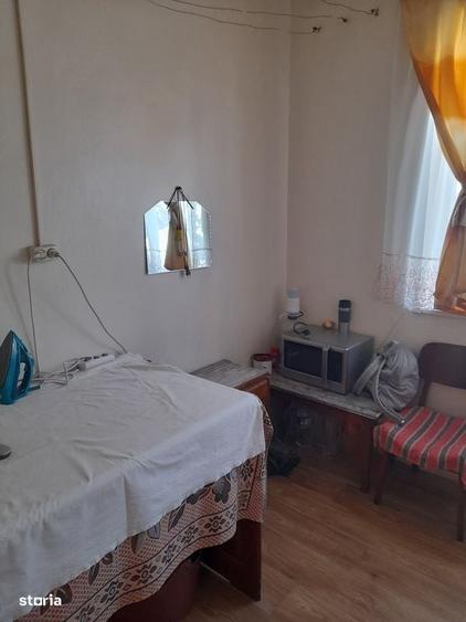 Casă cu 4 camere în Micro 6