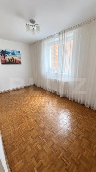 Apartament cu 4 camere decomandat în Nord