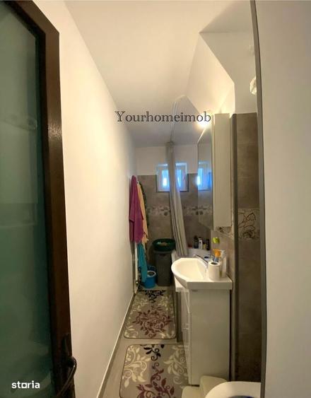 Apartament cu 2 camere semidecomandat în Craiovița Nouă