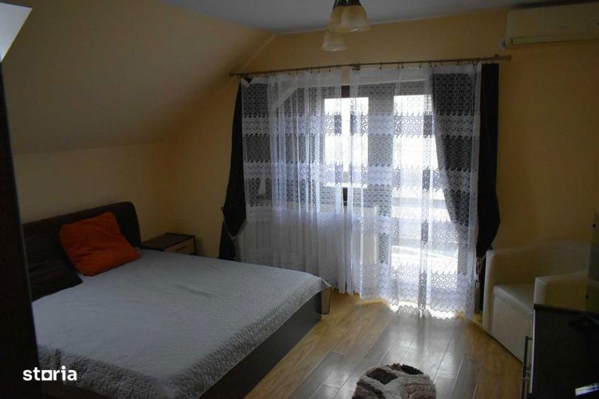 Casă cu 4 camere cu Teren 200 Mp în Costești