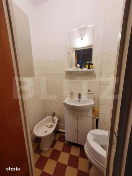 Apartament cu 4 camere decomandat, mobilat în Sud
