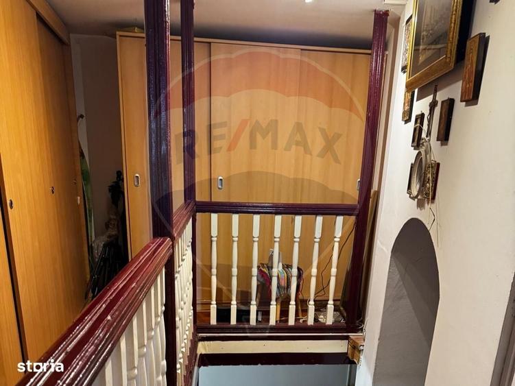 Casă cu 4 camere în Sănduleni