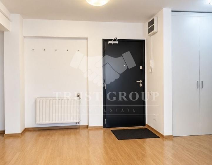 Apartament cu 3 camere decomandat în Cișmigiu